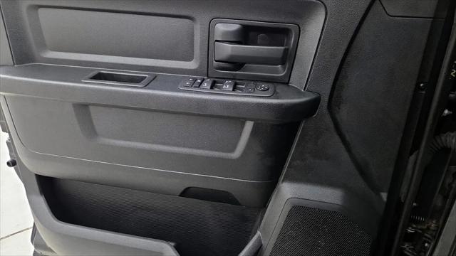 2019 Ram 1500 Classic Express Quad Cab 4x4 6'4" Box