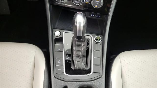 2021 Volkswagen Jetta 1.4T R-Line