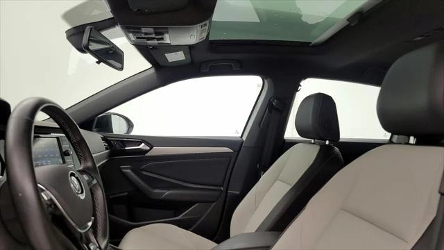 2021 Volkswagen Jetta 1.4T R-Line