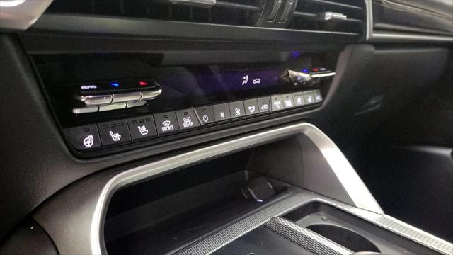 2024 Mazda X-90 Premium Plus