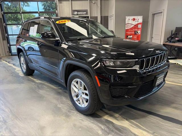 2023 Jeep Grand Cherokee Laredo 4x4 for sale in Milford, OH
