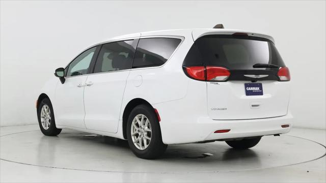 2023 Chrysler Voyager LX