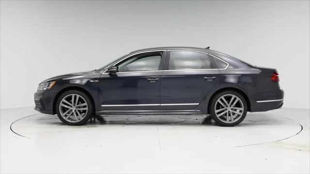 2017 Volkswagen Passat 1.8T R-Line