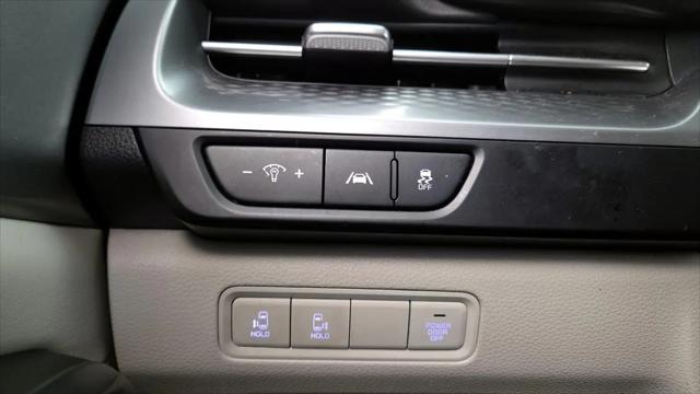 2022 Kia Carnival MPV LX Seat Package