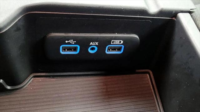 2024 Ram 1500 Classic Warlock Crew Cab 4x2 5'7" Box