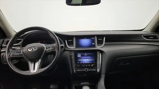 2022 INFINITI QX50 LUXE