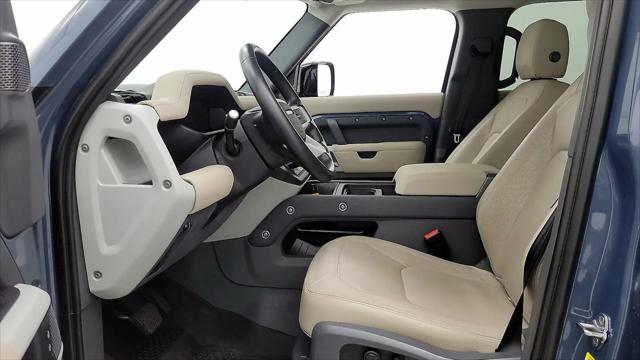 2023 Land Rover Defender 110 SE