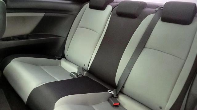 2017 Honda Civic LX-P