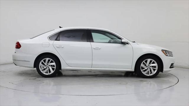 2018 Volkswagen Passat 2.0T SE
