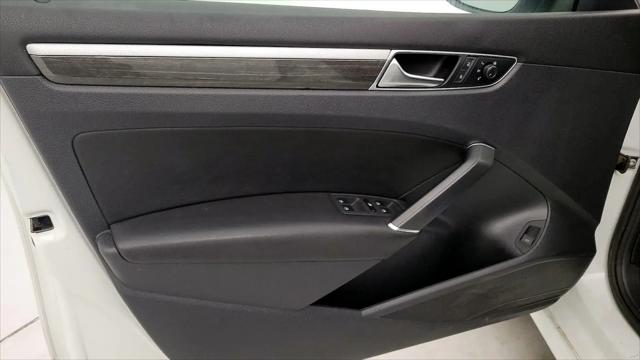 2018 Volkswagen Passat 2.0T SE