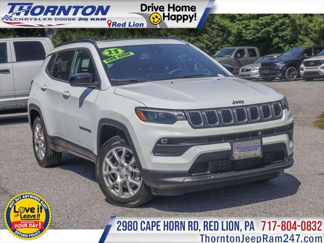 2023 Jeep Compass Latitude Lux FWD 2023 Jeep Compass Latitude Lux FWD