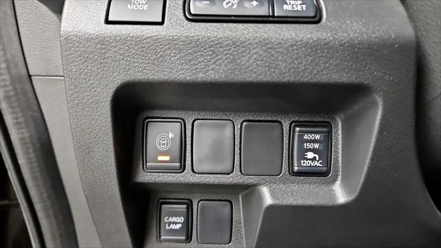 2023 Nissan Frontier Crew Cab PRO-X 4x2