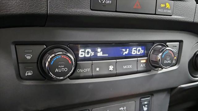 2023 Nissan Frontier Crew Cab PRO-X 4x2