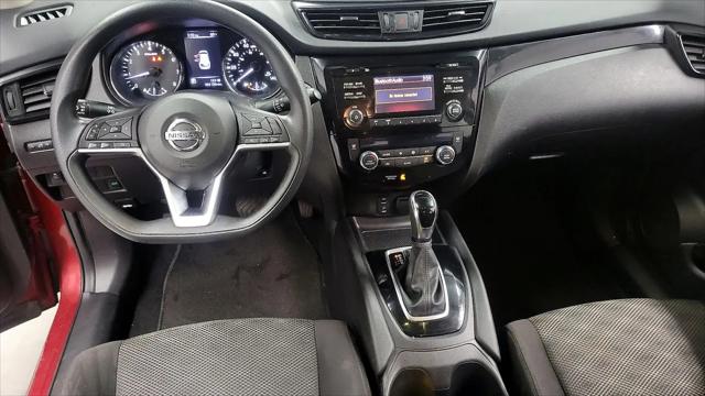 2017 Nissan Rogue Sport SV