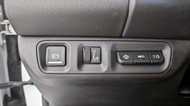 2020 GMC Acadia FWD Denali
