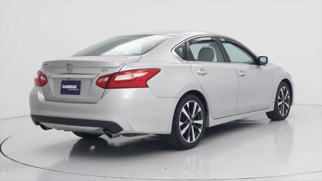 2016 Nissan Altima 2.5 SR