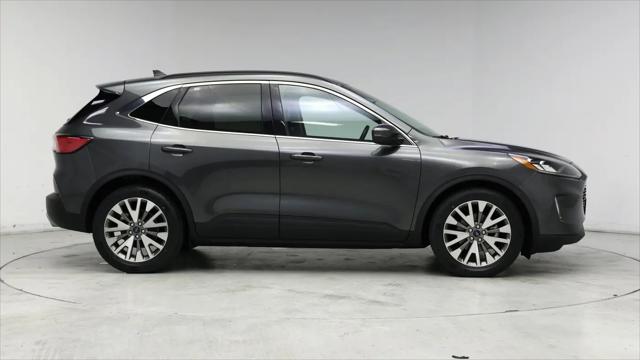 2020 Ford Escape Titanium Hybrid