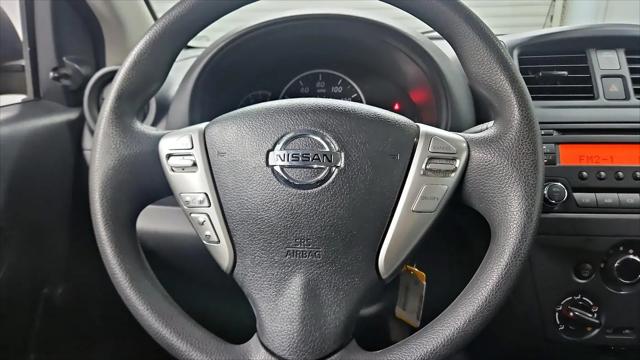 2015 Nissan Versa 1.6 S+