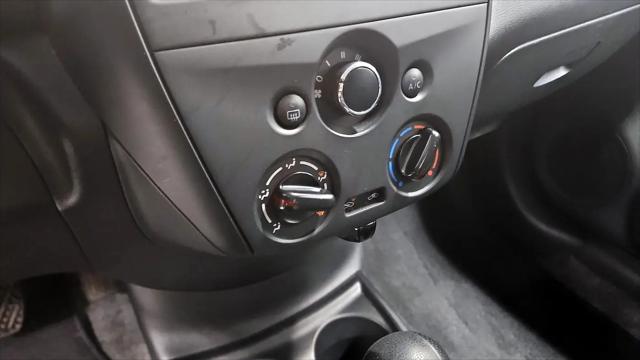 2015 Nissan Versa 1.6 S+