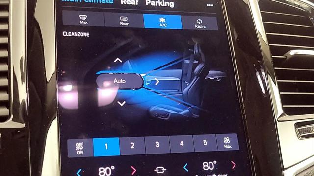 2024 Volvo XC90 B6 Plus Bright Theme 7-Seater