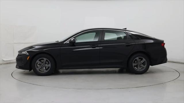 2022 Kia K5 LX