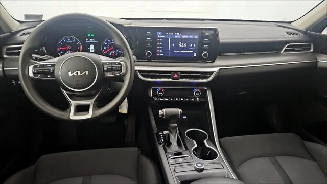 2022 Kia K5 LX