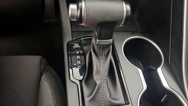 2022 Kia K5 LX