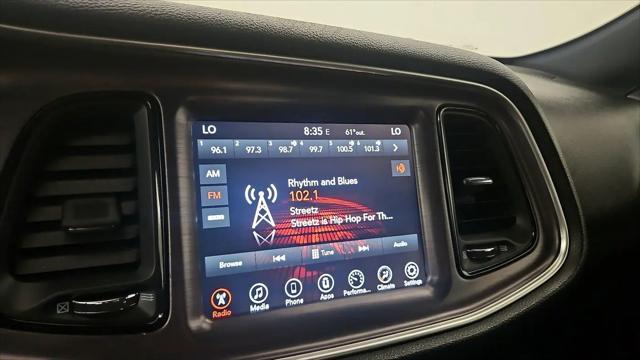 2017 Dodge Challenger 392 Hemi Scat Pack Shaker