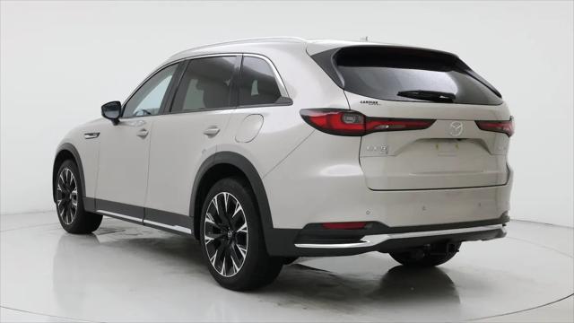 2024 Mazda X-90 Premium