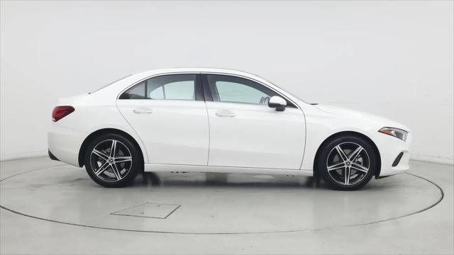 2022 Mercedes-Benz A 220 A 220