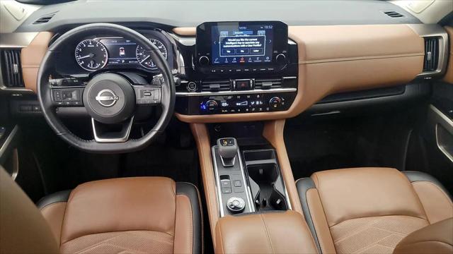 2023 Nissan Pathfinder Platinum 4WD