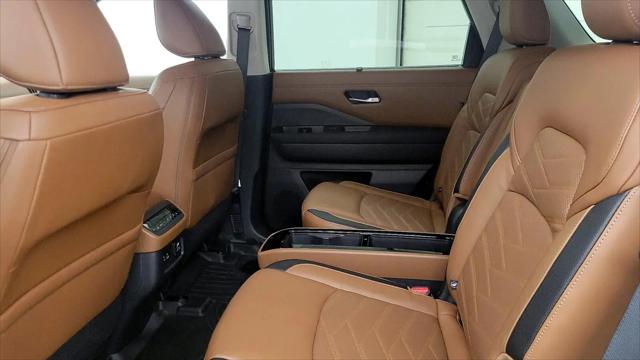 2023 Nissan Pathfinder Platinum 4WD