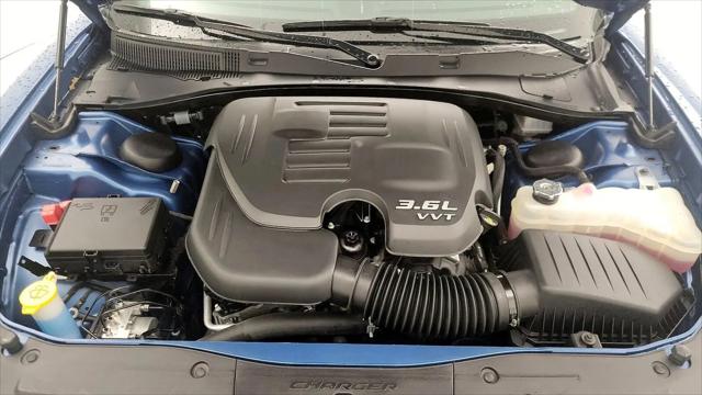 2022 Dodge Charger SXT RWD