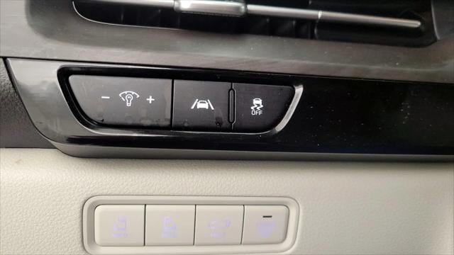 2022 Kia Carnival MPV SX