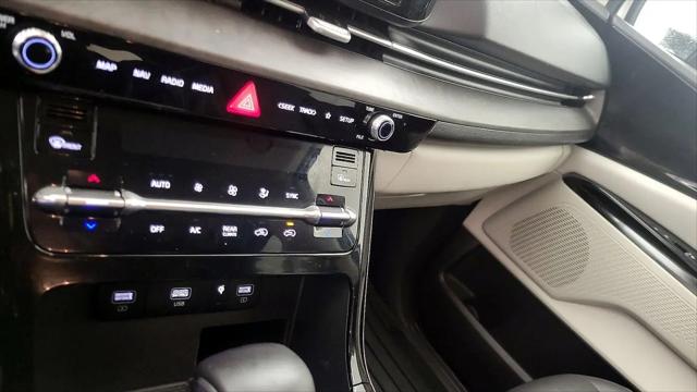 2022 Kia Carnival MPV SX