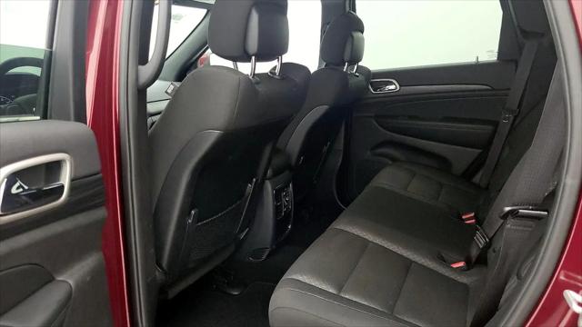2020 Jeep Grand Cherokee Laredo E 4x4