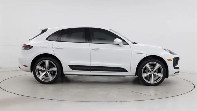 2022 Porsche Macan Macan