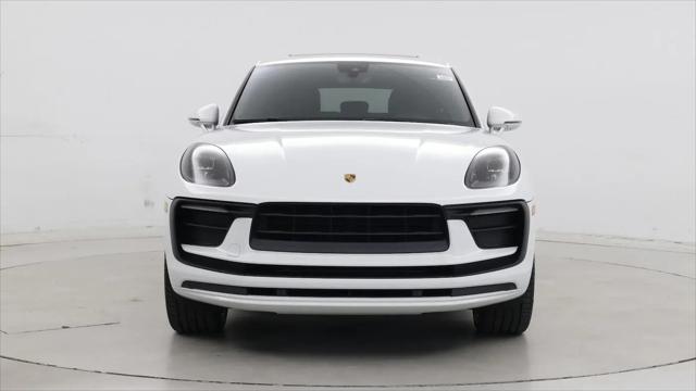 2022 Porsche Macan Macan