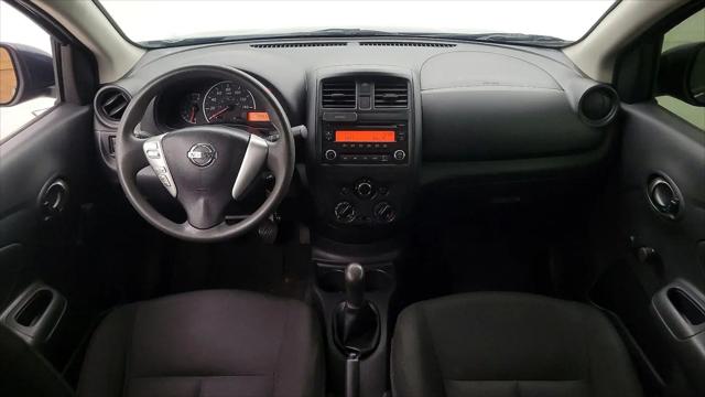 2016 Nissan Versa 1.6 S
