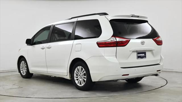 2016 Toyota Sienna XLE Premium 8 Passenger