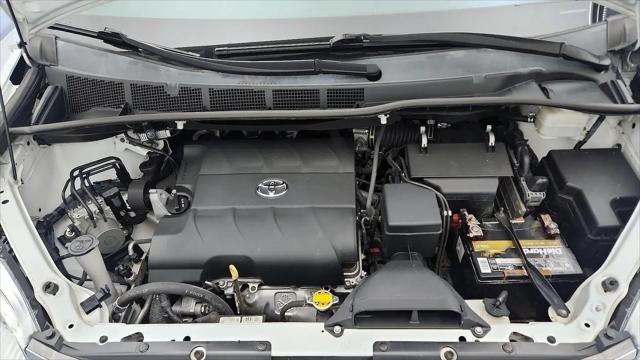 2016 Toyota Sienna XLE Premium 8 Passenger