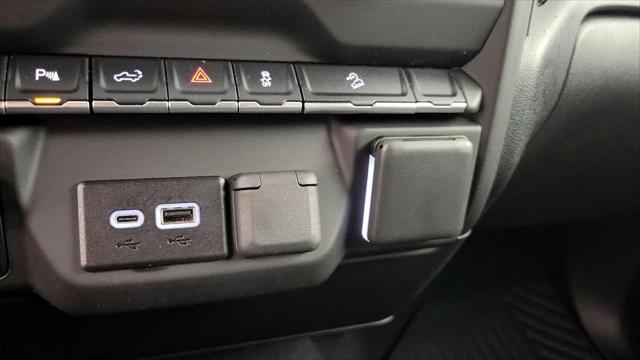 2024 Chevrolet Silverado 2500HD 4WD Crew Cab Long Bed Custom