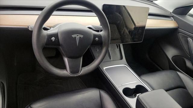 2021 Tesla Model 3 Standard Range Plus Rear-Wheel Drive