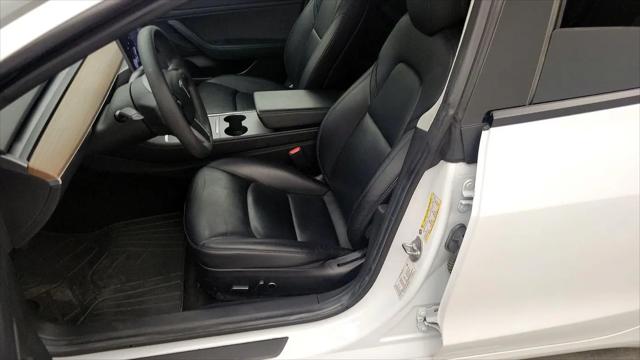 2021 Tesla Model 3 Standard Range Plus Rear-Wheel Drive