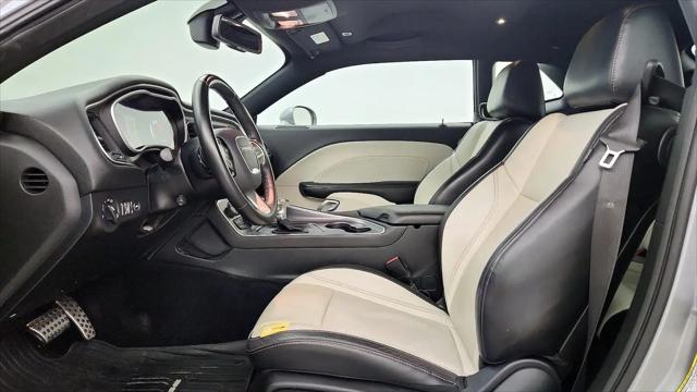 2018 Dodge Challenger SXT Plus