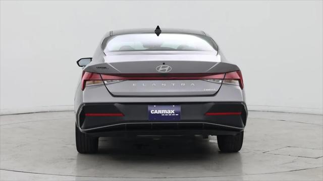 2025 Hyundai Elantra Limited