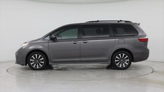 2018 Toyota Sienna XLE Premium 7 Passenger