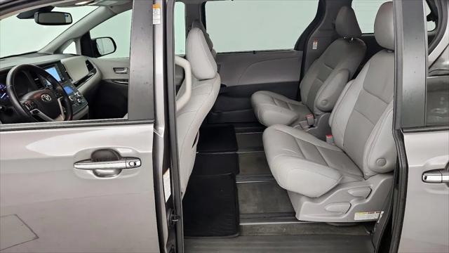 2018 Toyota Sienna XLE Premium 7 Passenger