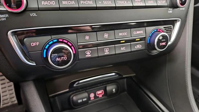 2016 Kia Optima SXL Turbo
