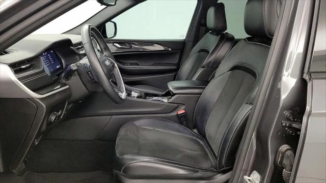 2022 Jeep Grand Cherokee L Altitude 4x2